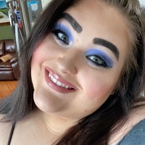 Meet your Posher, Bethany